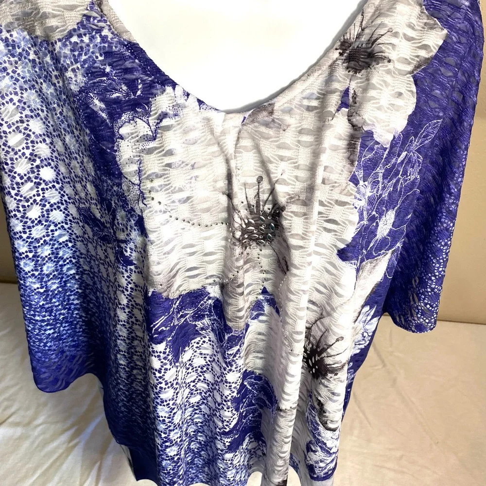 NWT JM Collection purple and white blouse - Picture 3 of 10